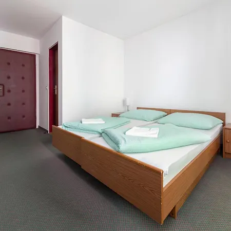 בית הארחה Ob Ribniku 3*